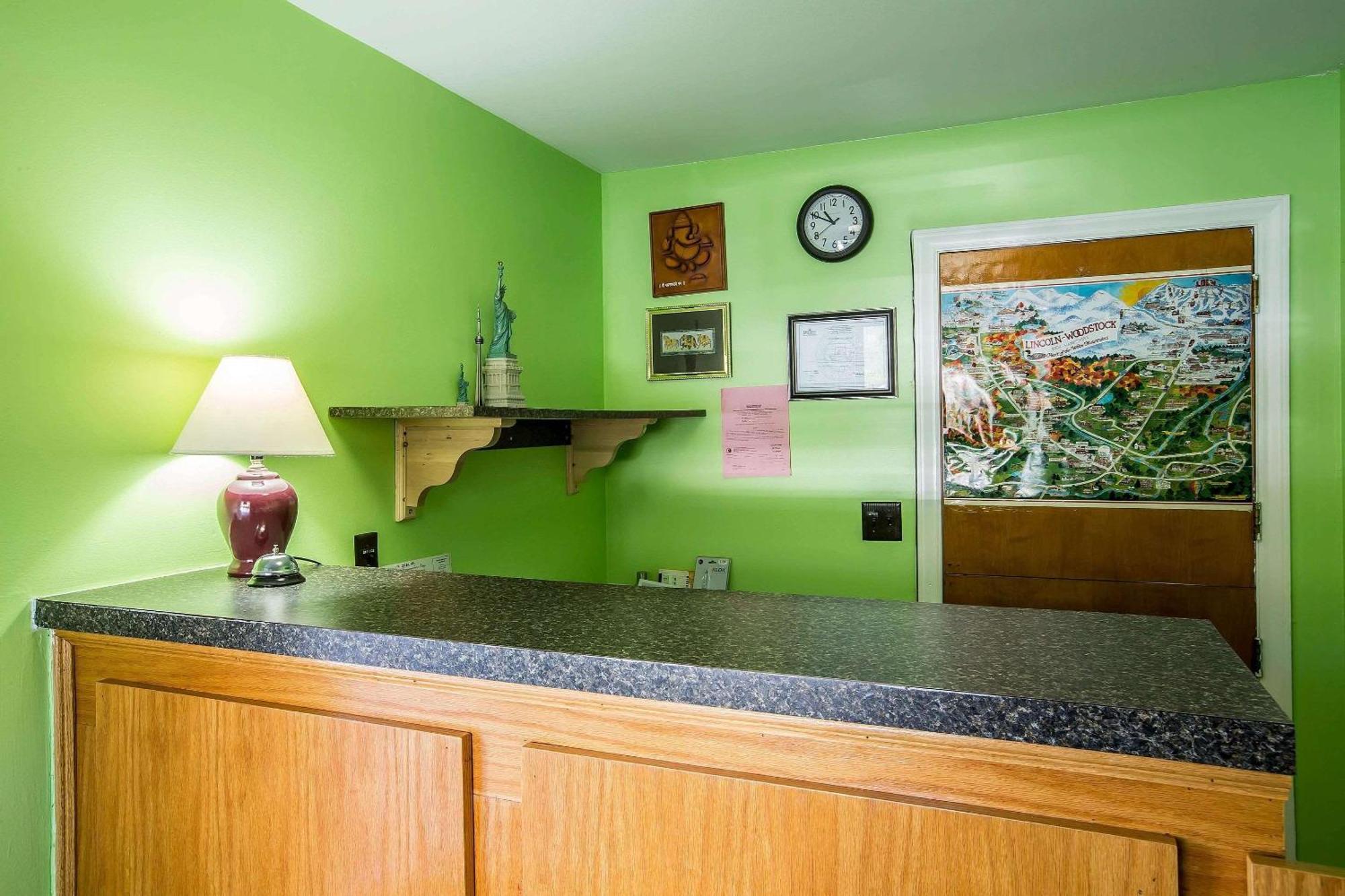 Rodeway Inn Lincoln I-93 Екстер'єр фото