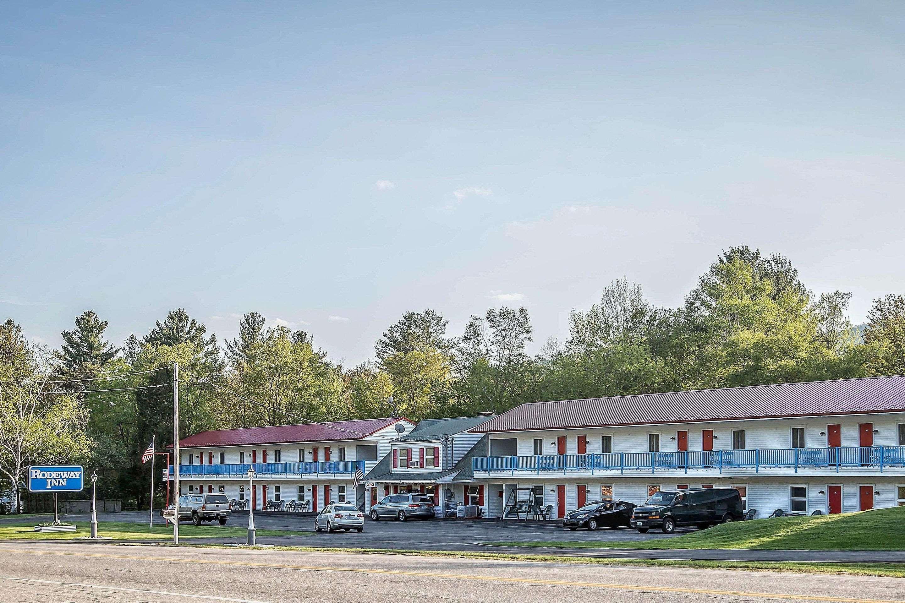 Rodeway Inn Lincoln I-93 Екстер'єр фото